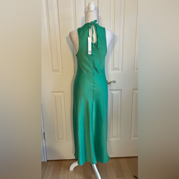 NWT HOUSE OF HARLOW 1960 Sleeveless Maxi Dress, Green, Size Medium, WITH DEFECT - Picture 4 of 4